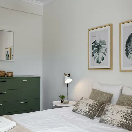 Apartment Uau Estoril